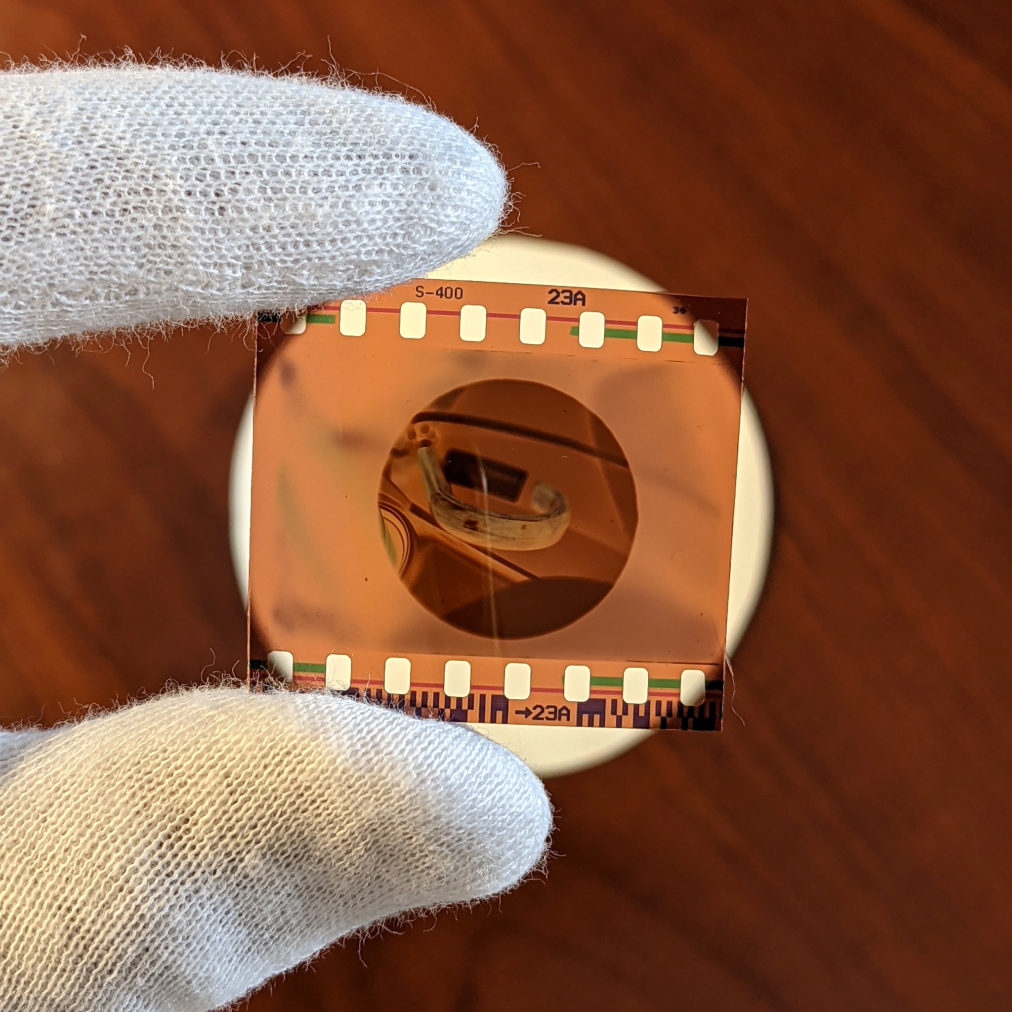 Student Hacks His Film Camera to Capture Circular Photos UNITED PHOTO