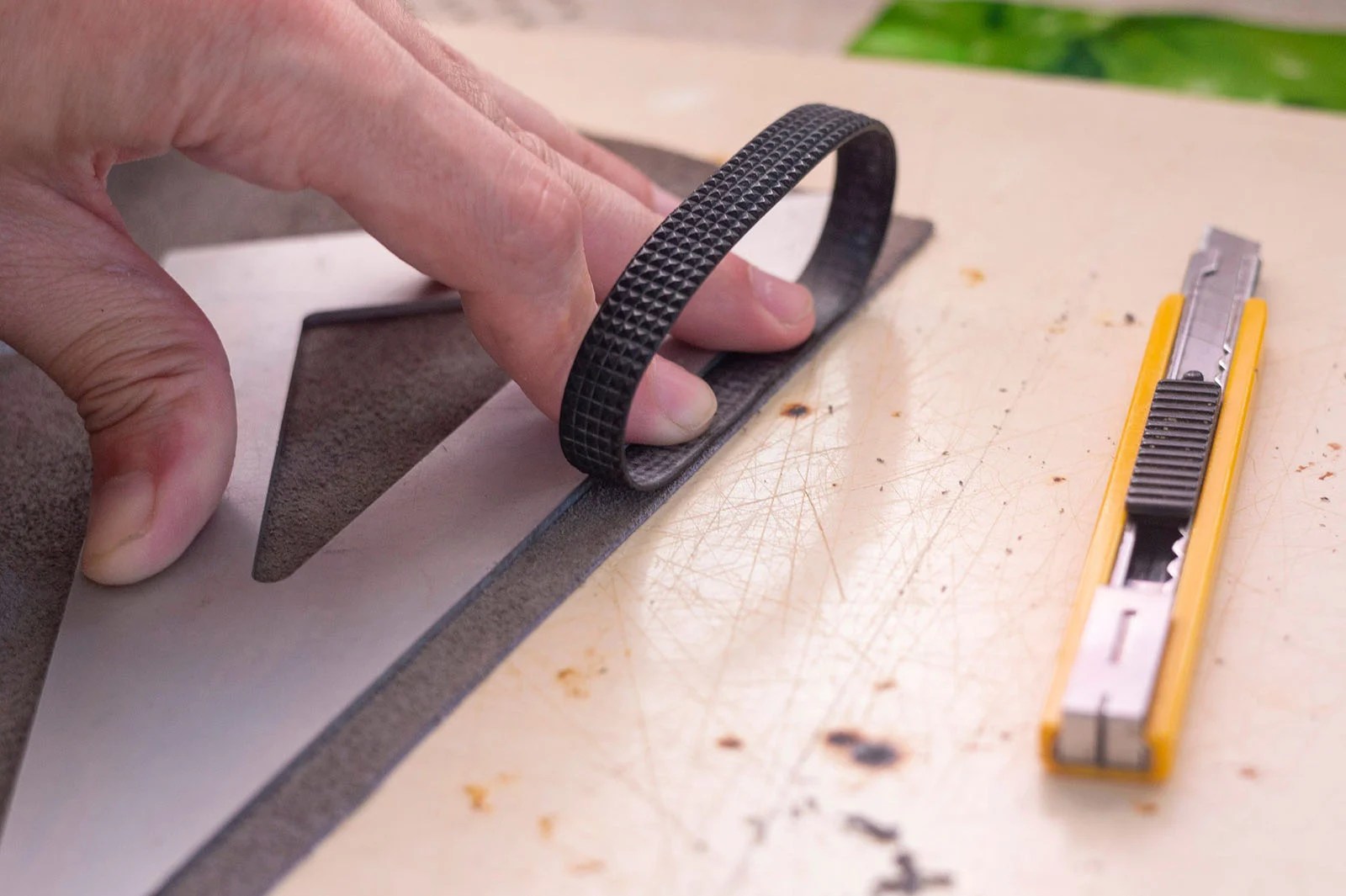 A DIY Way to Fix Loose Rubber Rings on Camera Lenses PetaPixel