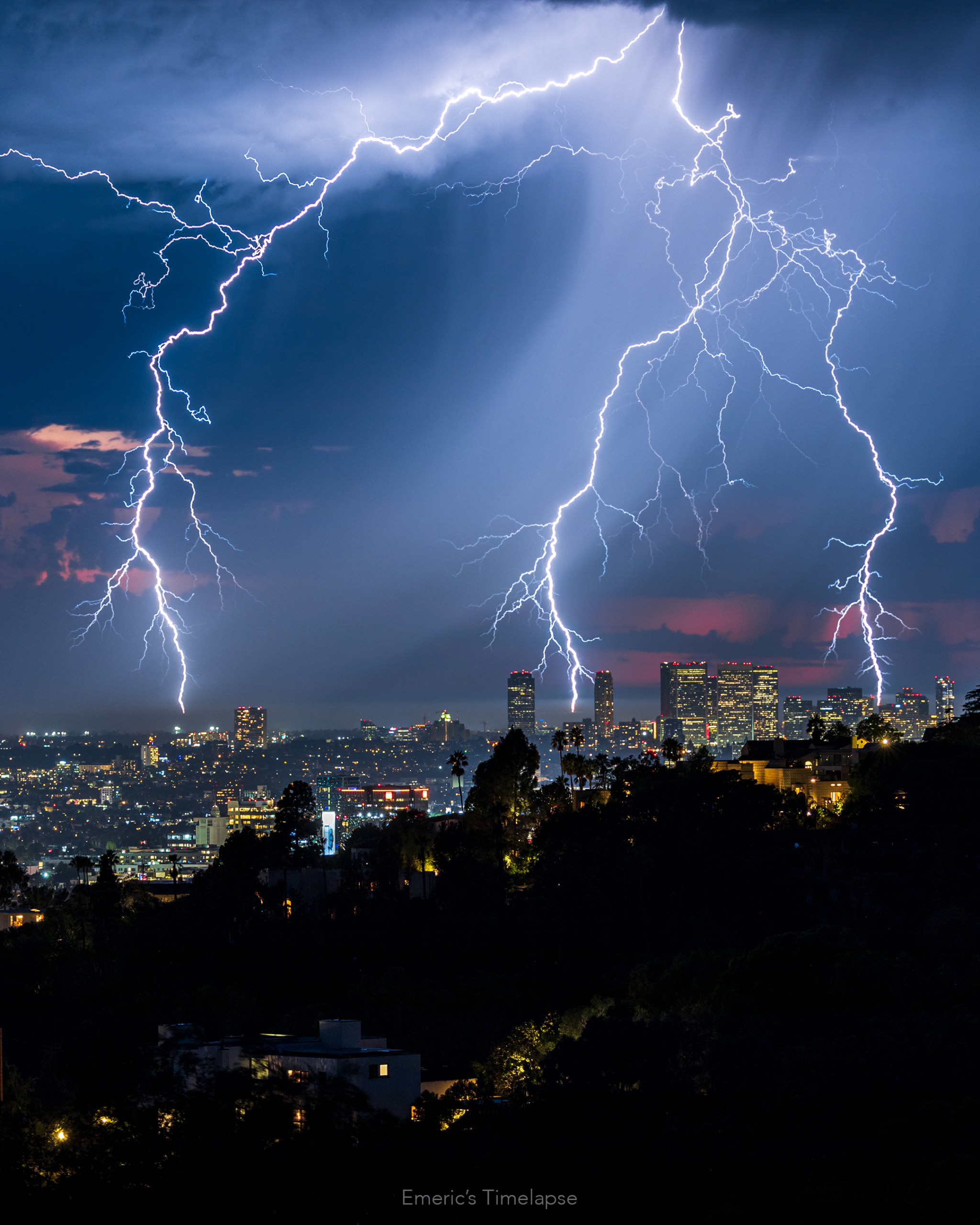 The Story Behind Los Angeles's Rare Lightning Storm Photos PetaPixel