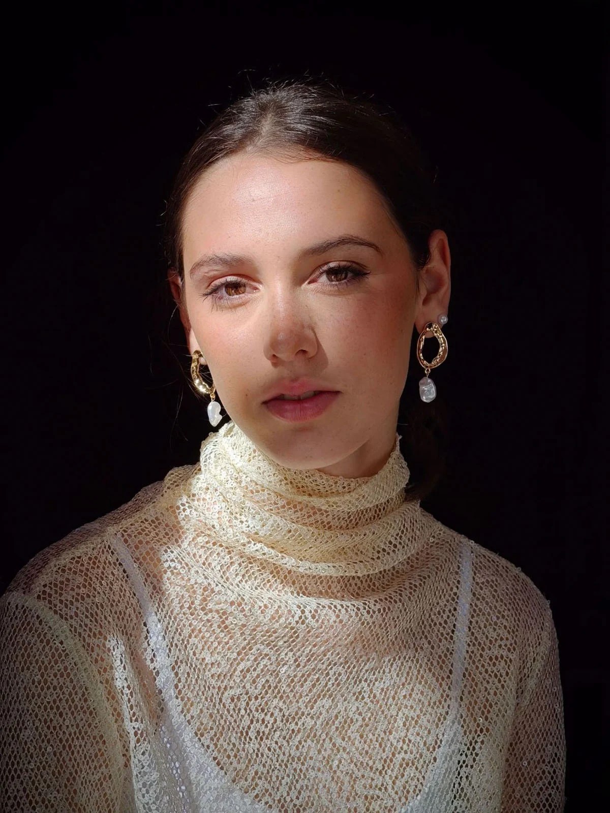 A DeepDive Into the Impressive Photo Tech in the OnePlus 12 PetaPixel