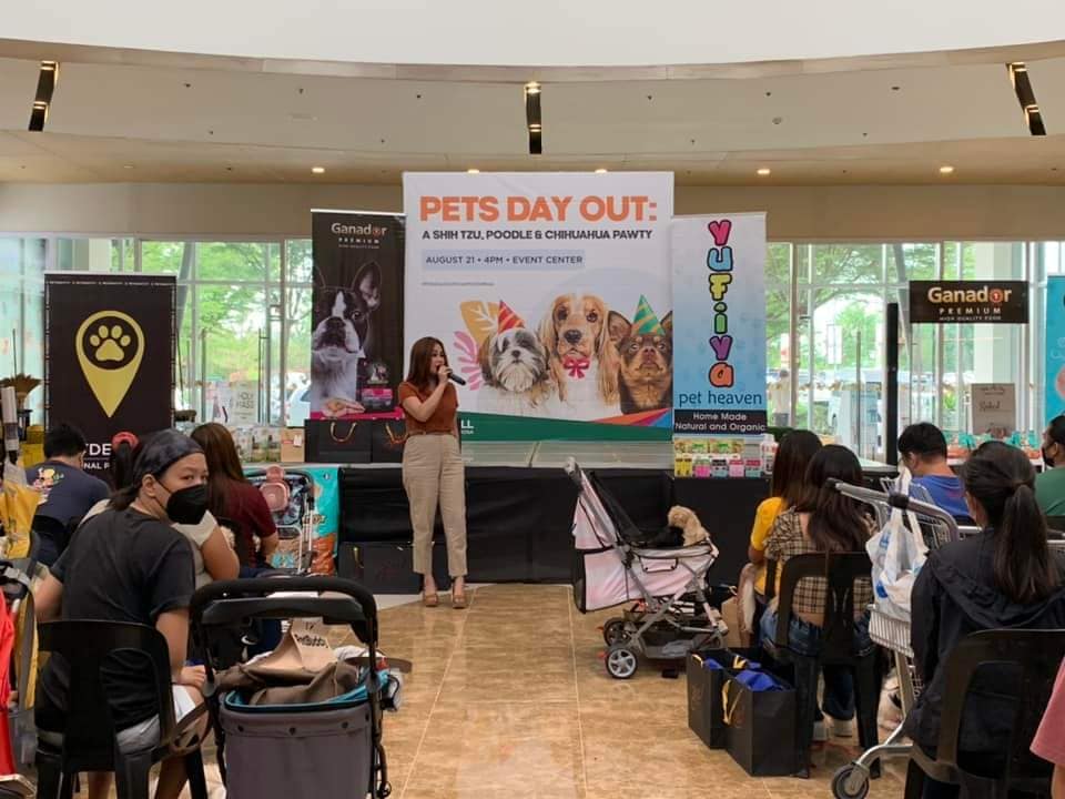 Pets Day Out Event at Vista Mall Petdentity Philippines Inc.