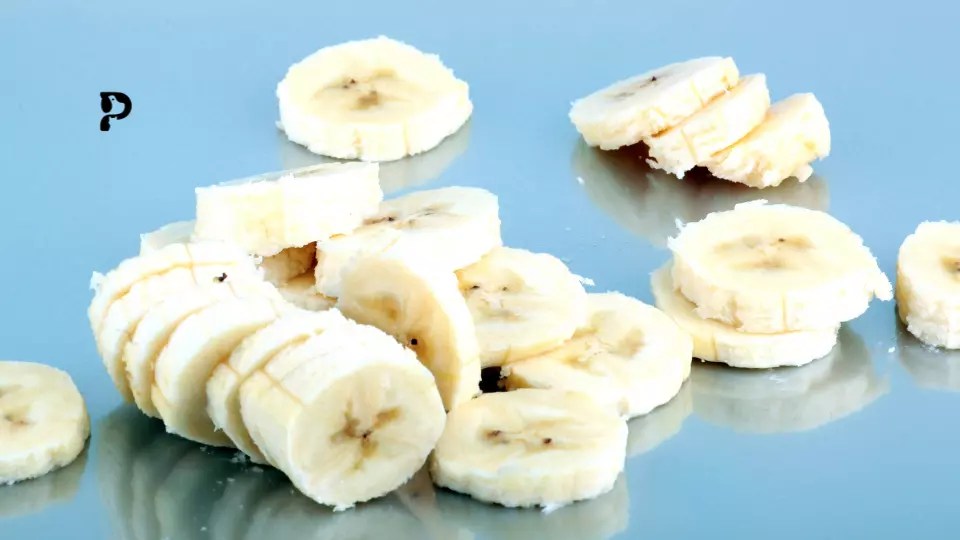 Can Crested Geckos Eat Bananas? Pet Engineers