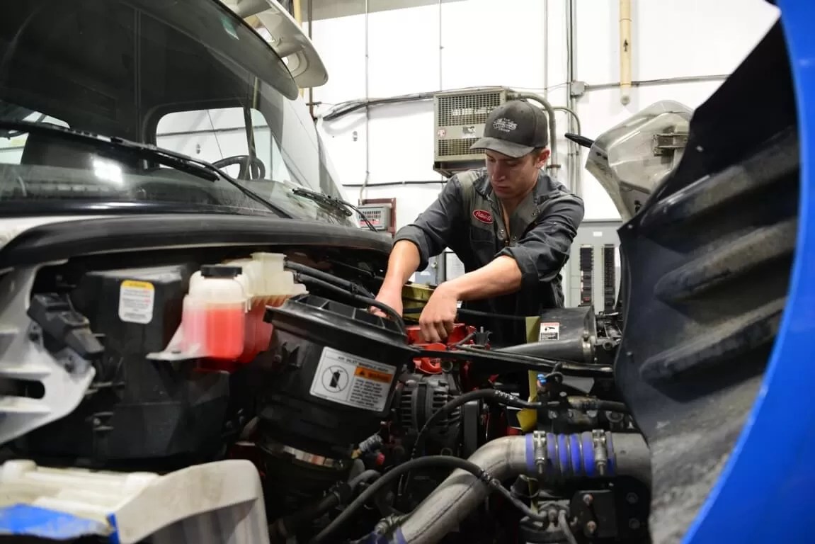 Truck Leasing Peterbilt Pacific Commercial Truck Dealership