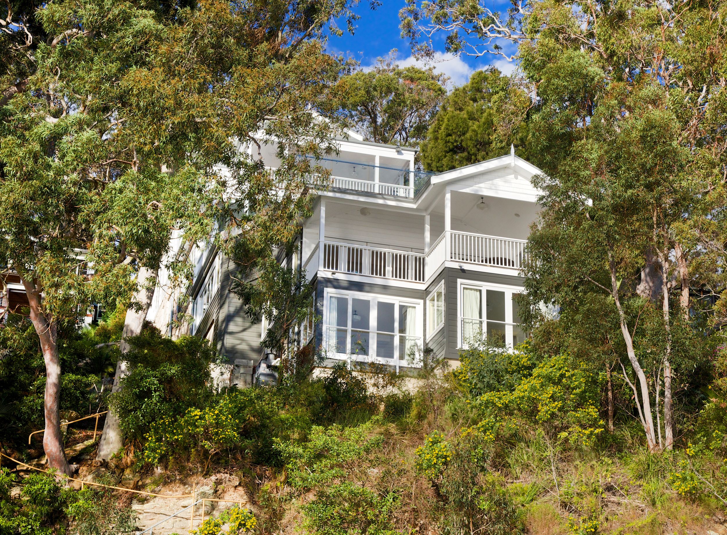 Waterfront house Avalon Peter Downes