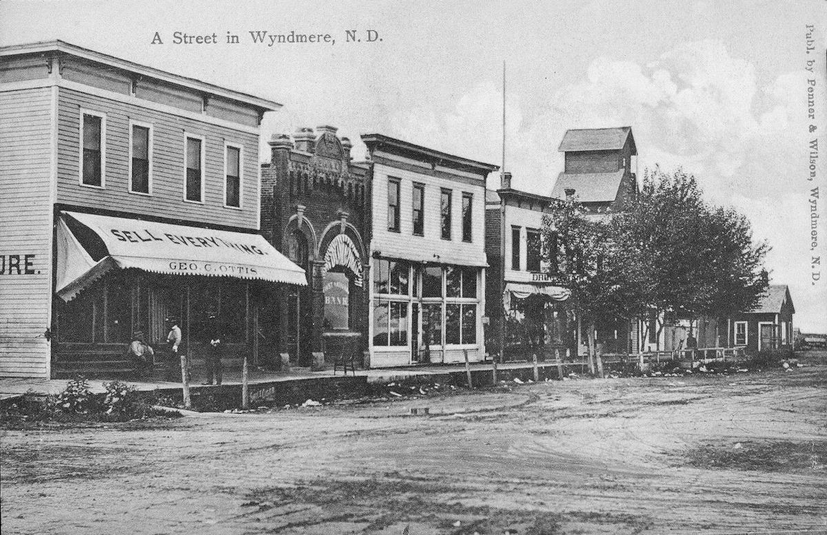 North Dakota Old Main Street Postcards Peter D.