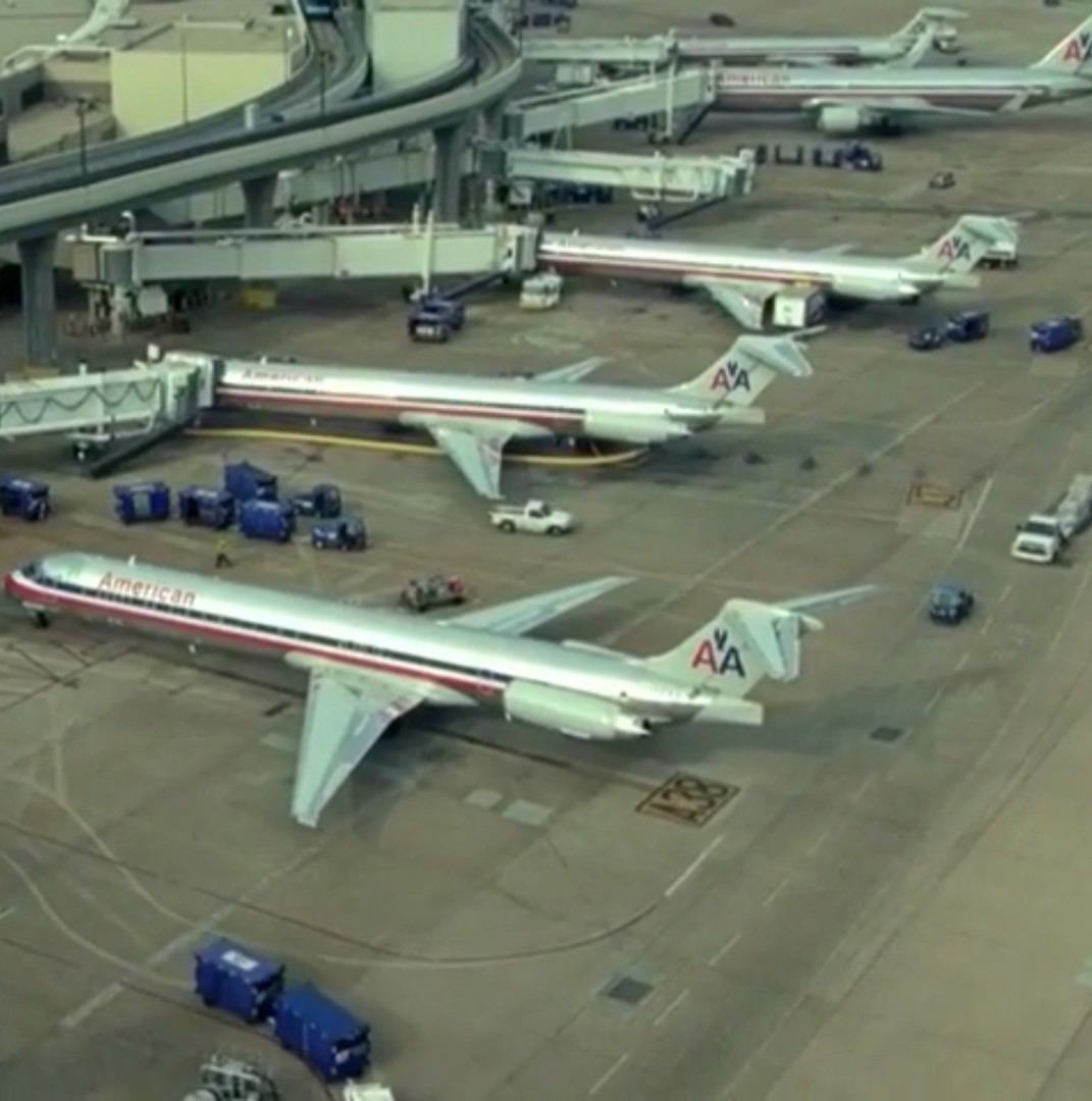 How Airline Mergers Changed Travel Within the U.S.