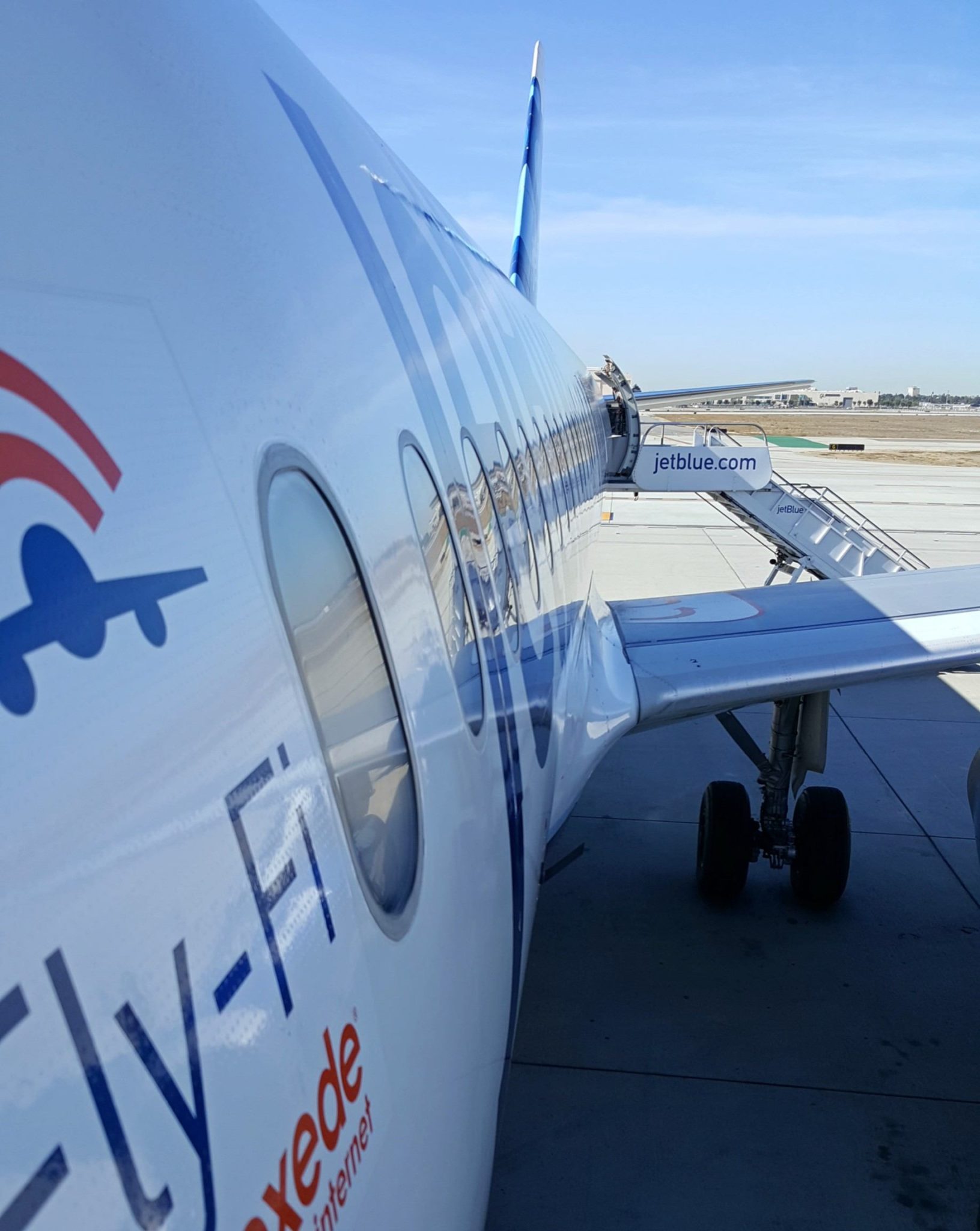 Travel Tip FAA May Reconsider Use of Cell Phones on Airplanes