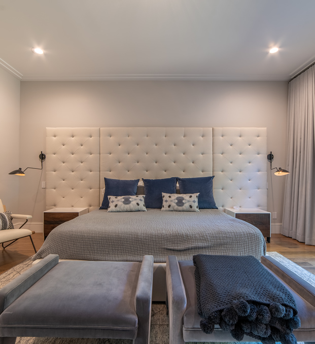 Peters Custom Homes Design + Build Contractor