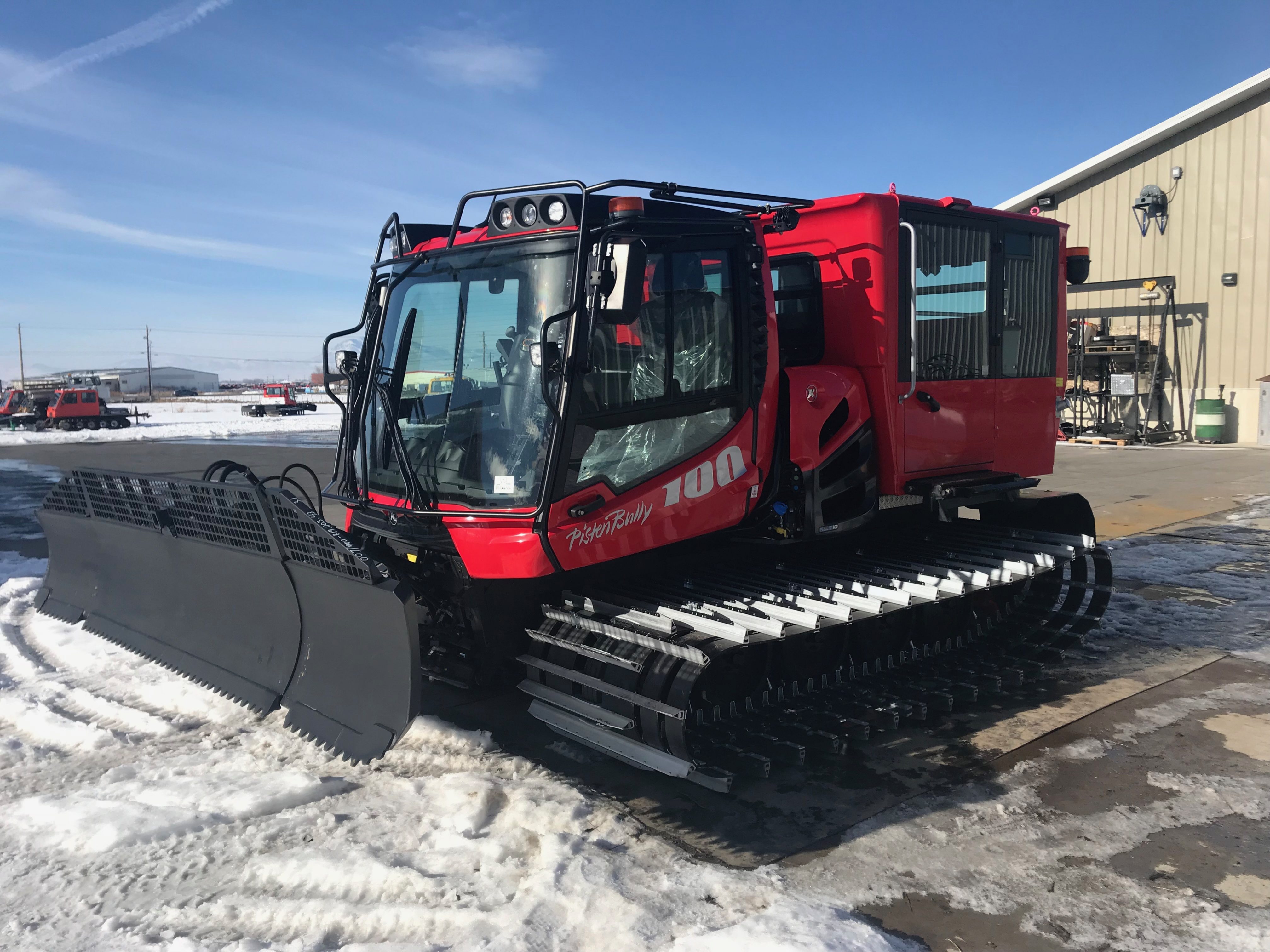 PistenBully 100 Utility Peterson Equipment