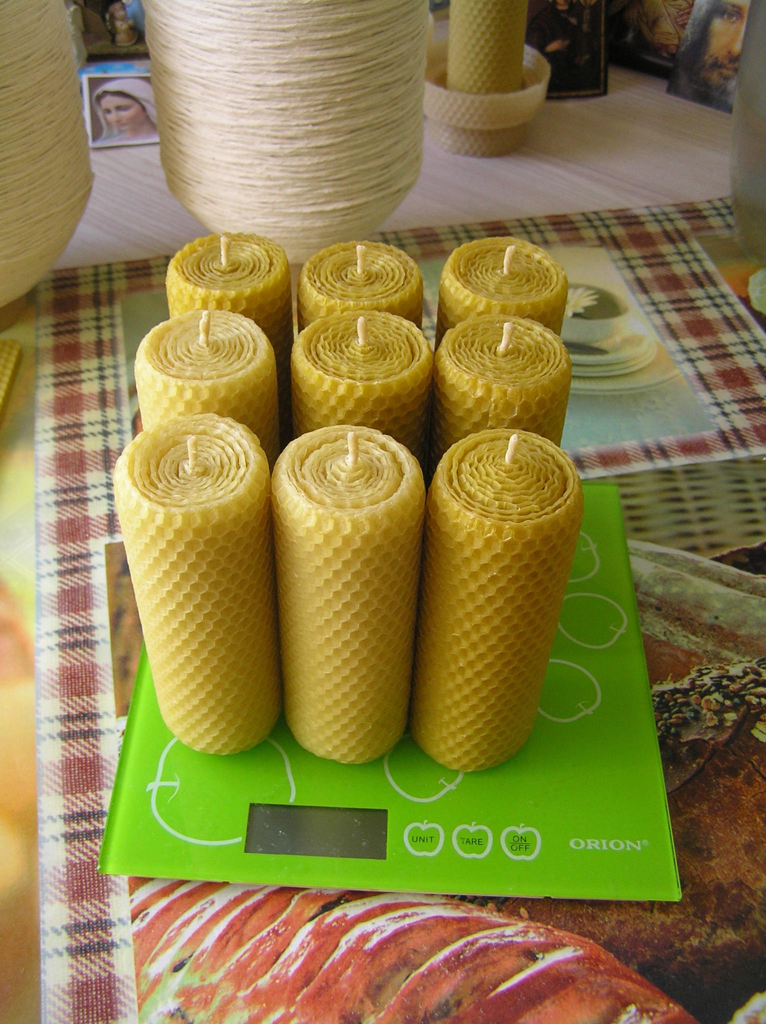 Handrolled beeswax candles Set ??? 212 Peter???s Square