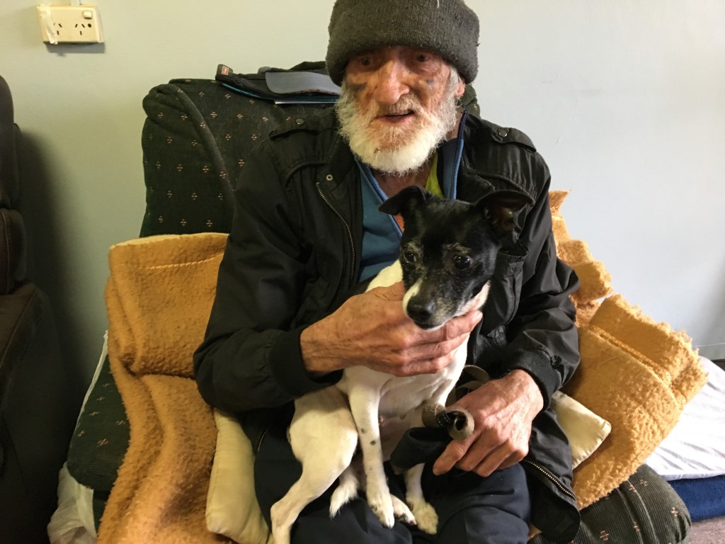 Youth Supporting the Homeless and their Pets this Winter Petinsurance