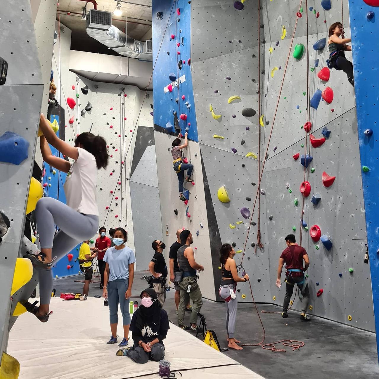Camp5 Climbing Gym Eco City