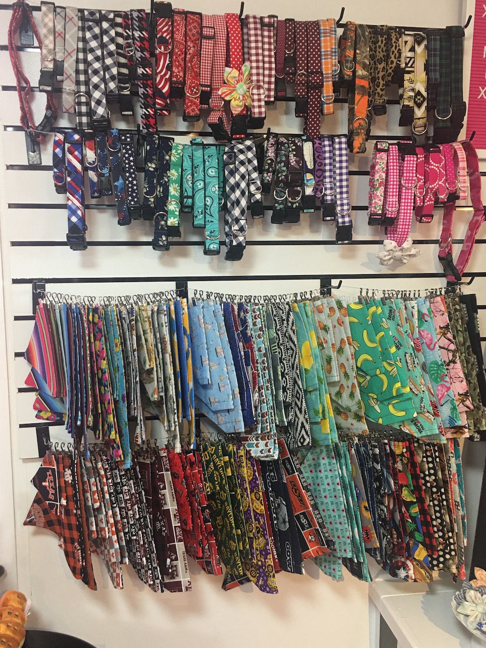 15 Creative Ways to Display Pet Bandanas and Bows at Your Store
