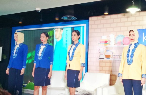 Seragam Baru BCA Angkat Nilai Budaya Dan Ekonomi Kreatif Petualang Cantik