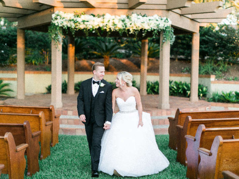 Rent Vintage Church Pews