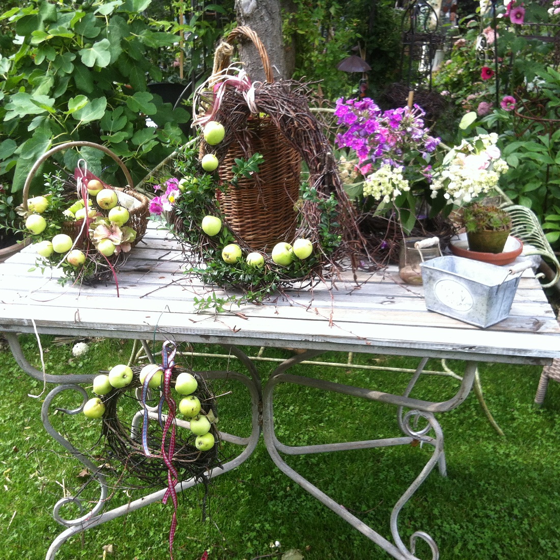 Dekorationen und Zubehör für den Garten Pflanzen Art