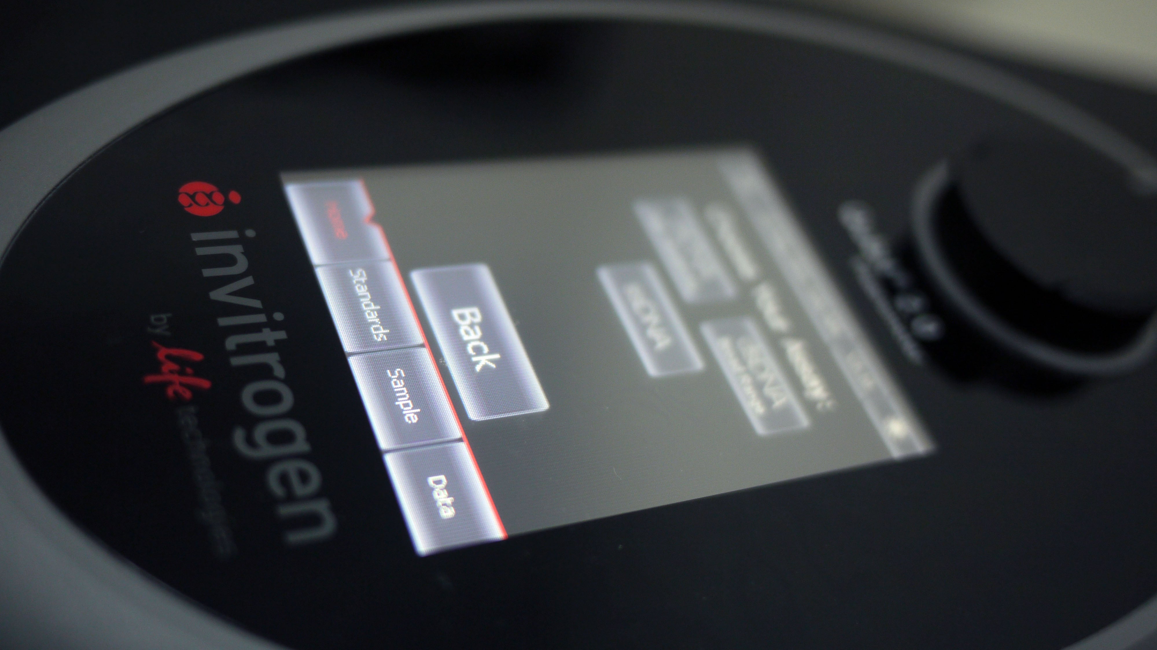Qubit 2.0 Fluorometer Manual at Valencia blog