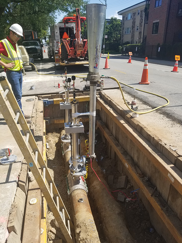 Hot Tapping, Flow Stopping for OddSized Pipes Pipeline and Gas Journal