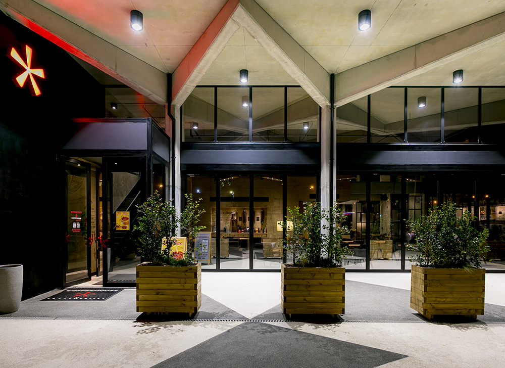 COFFEEHOUSE SIX UNIC Residence, NICOSIA PGS Lighting