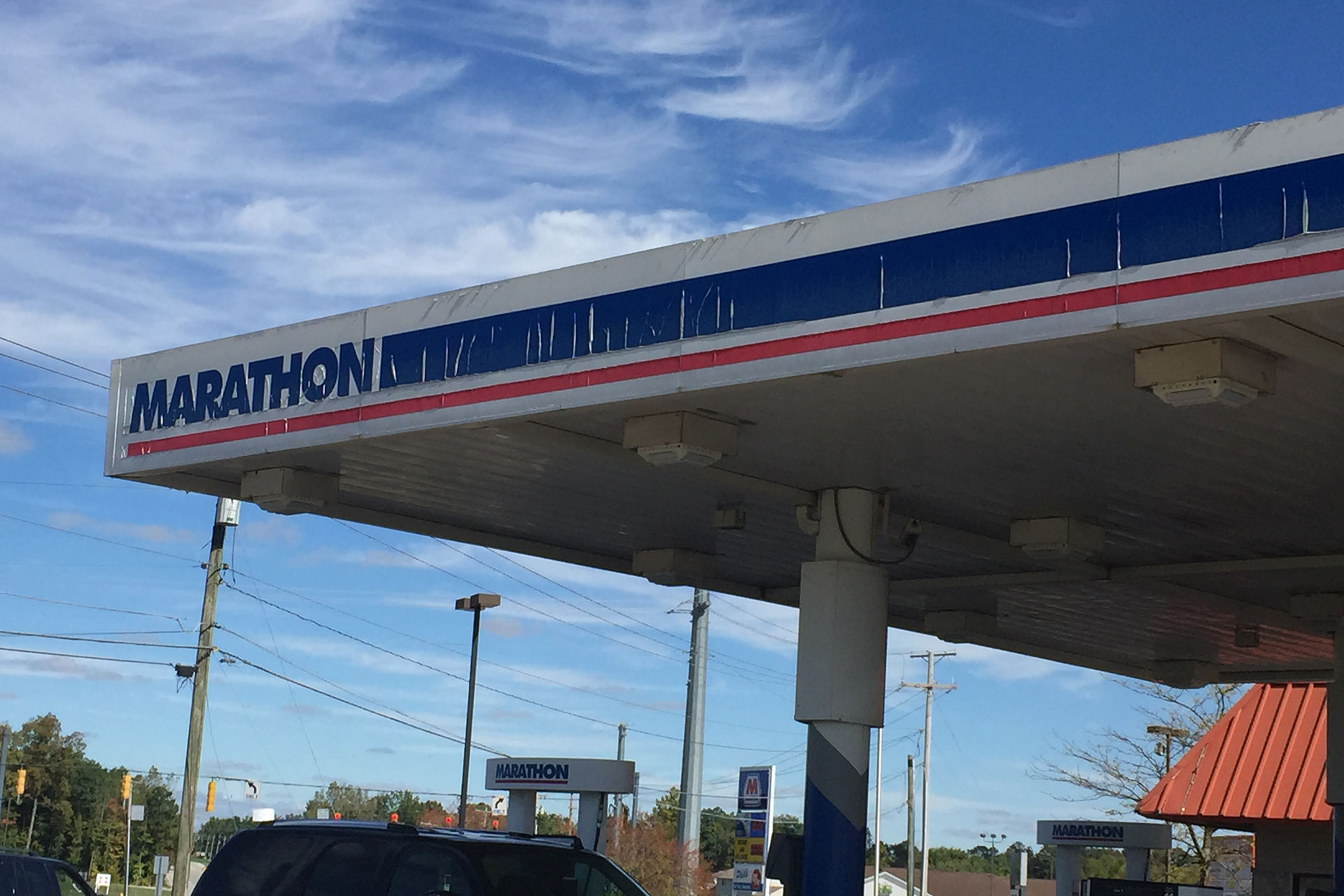 Professional Graphic Solutions Marathon Gas Station