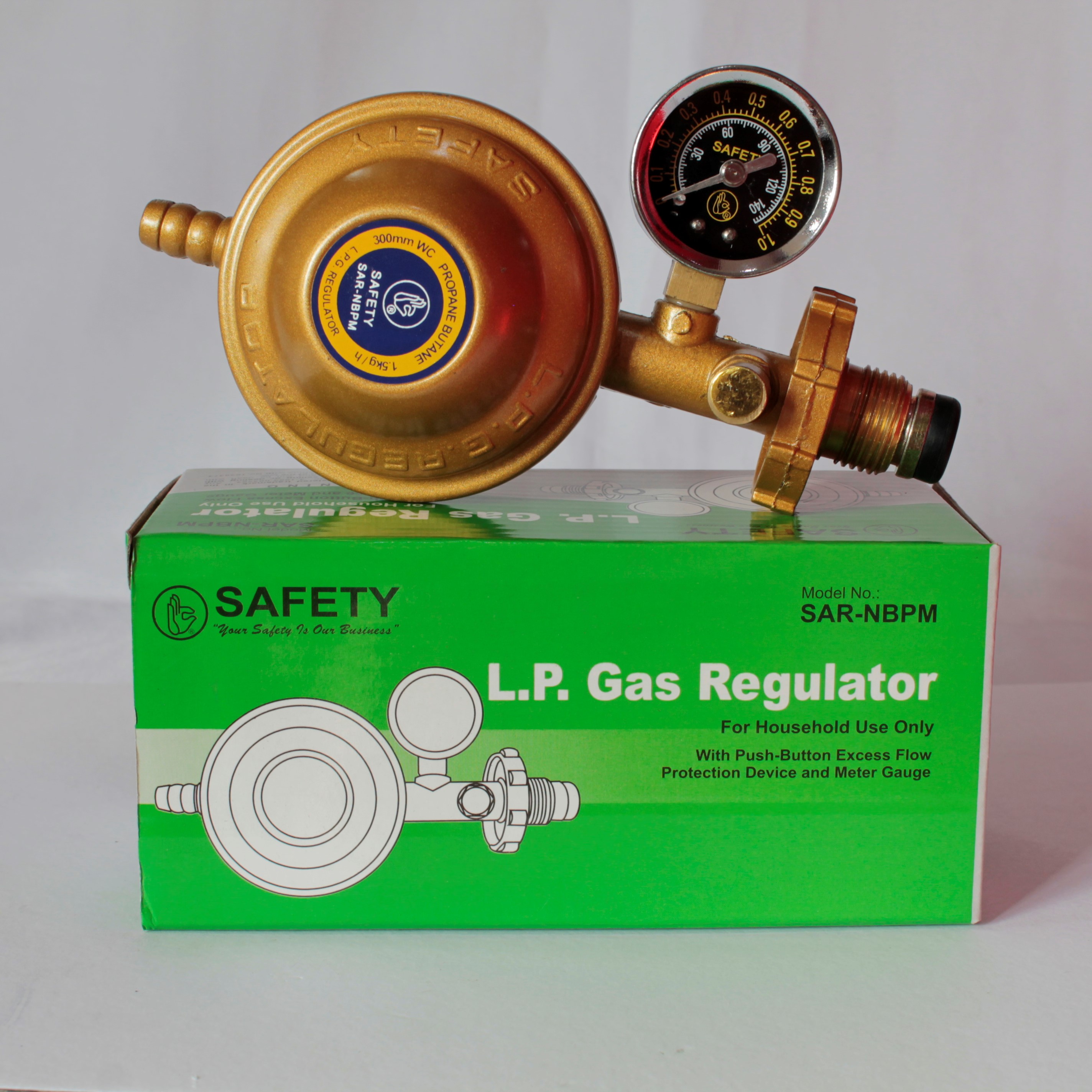 SAFETY LPG REGULATOR GAS REGULATOR with Gauge SARNBPM Lazada PH