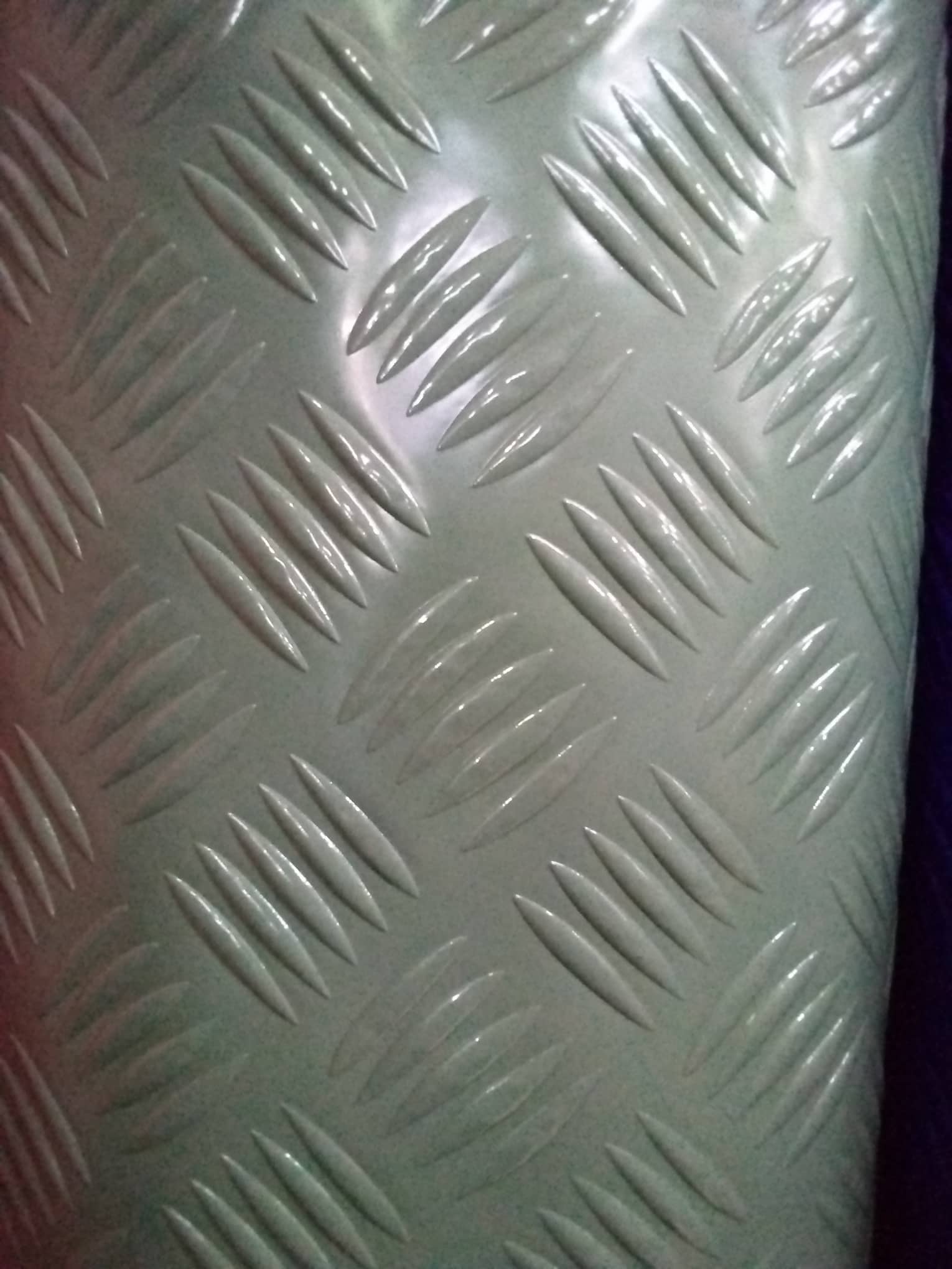 Steel Matting PVC Floor Mat AntiSlip checker Plate Rubber Matting