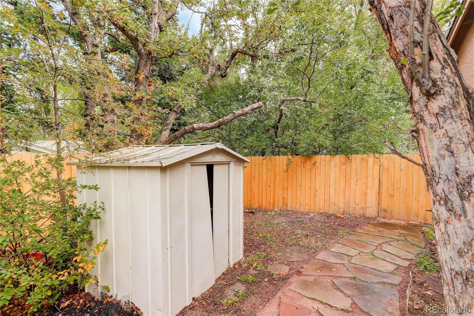 1604 W Cheyenne Rd, Colorado Springs, CO 80906 Home for Sale