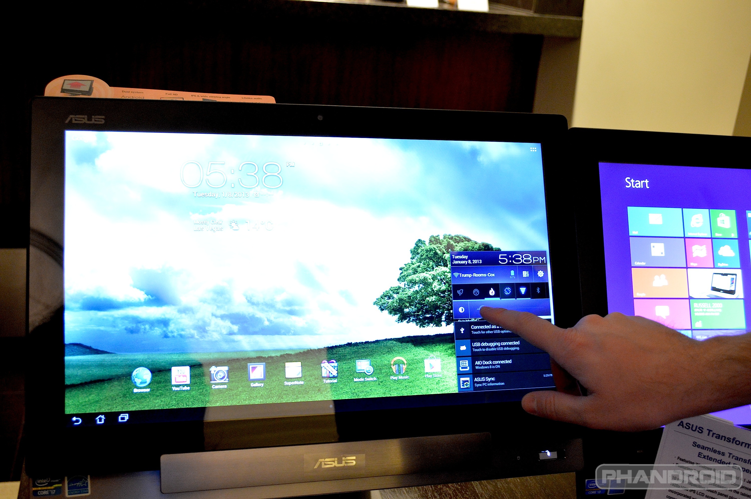 Handson ASUS Transformer AiO allinone PC/tablet running Windows 8