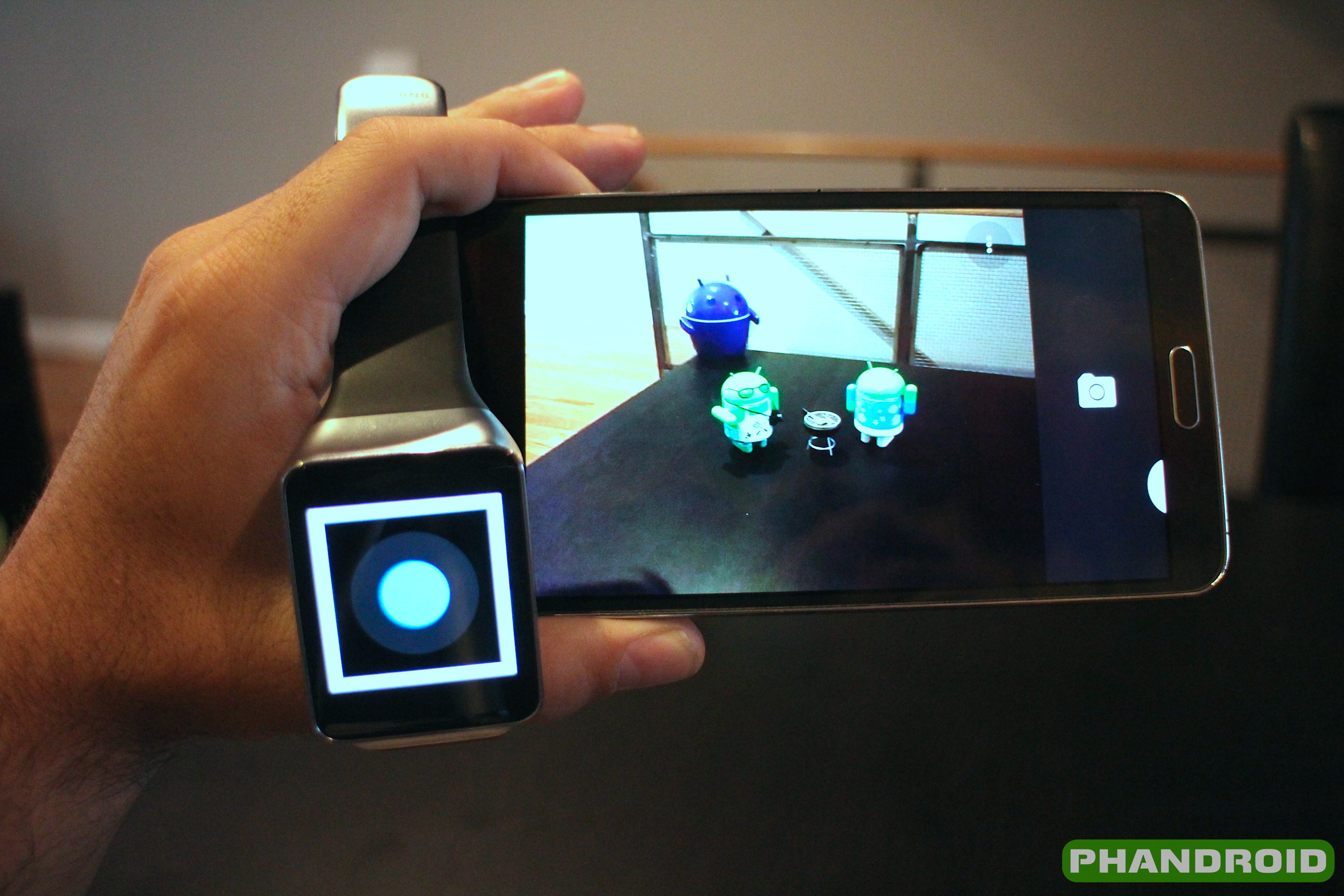 Handson Google Camera 2.3 update with Android Wear remote shutter [VIDEO] Phandroid
