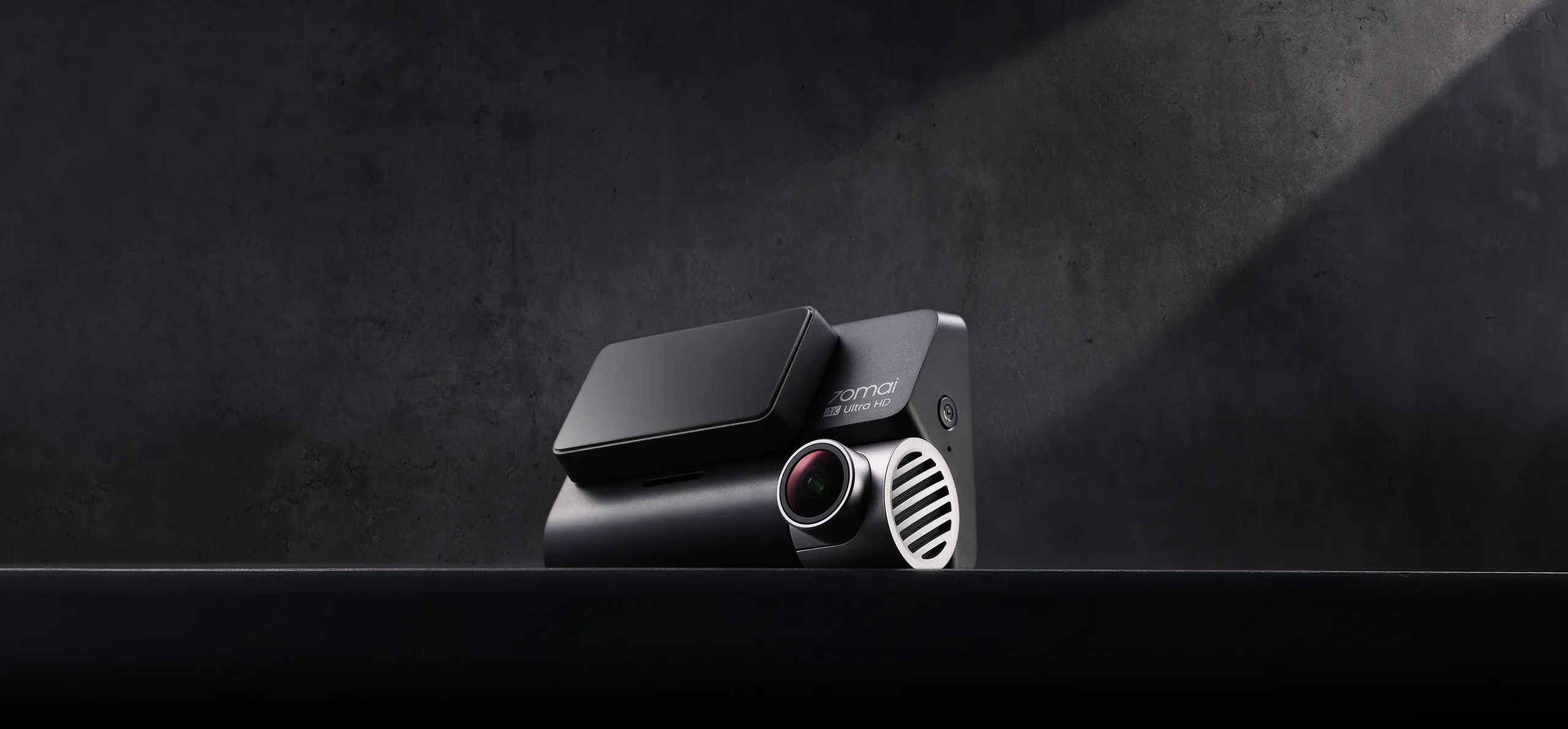 The 70mai A810 is a very capable 4K dash cam that’s also easy on the