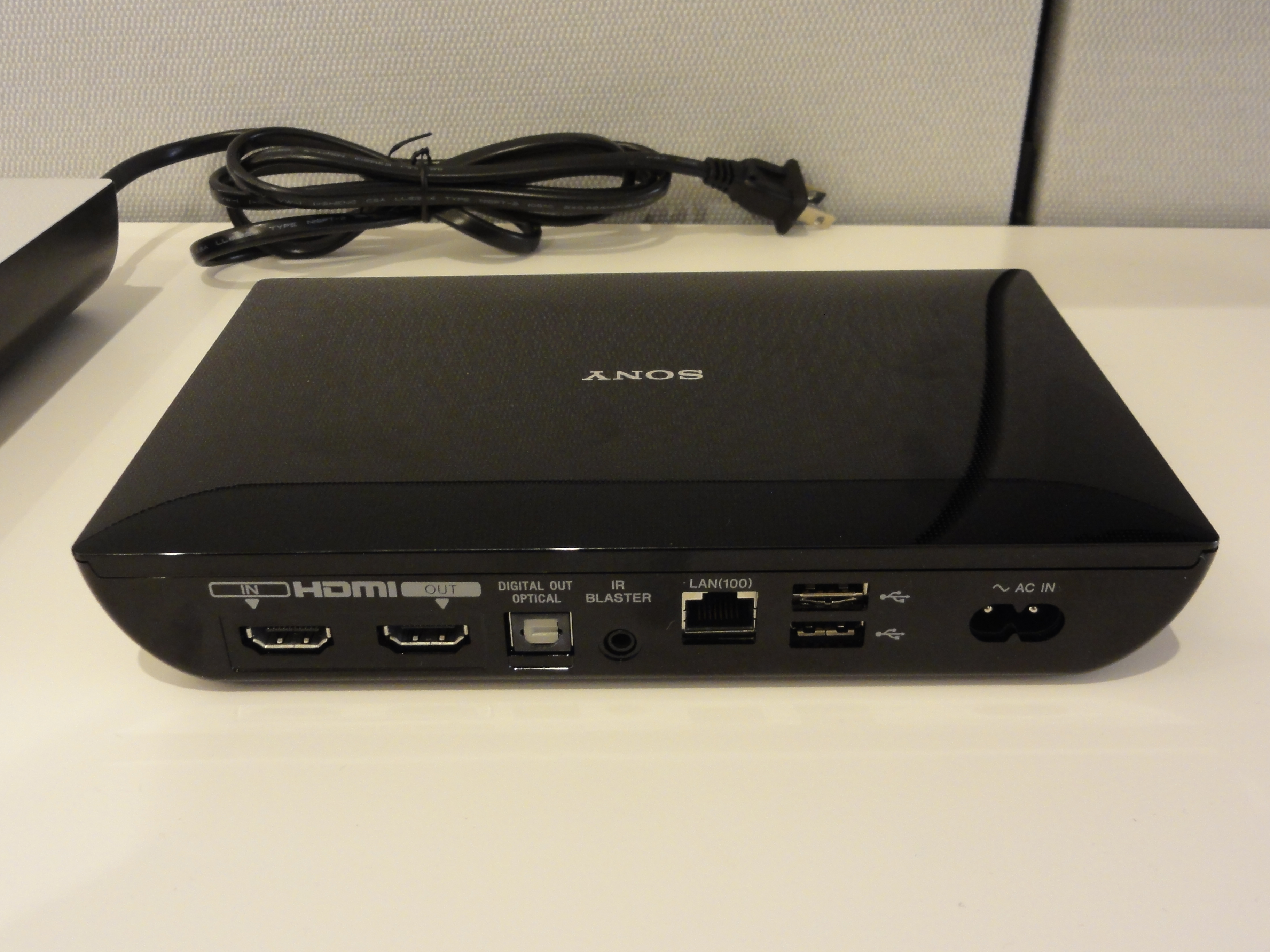Sony and Google show off new Google TV box at Palo Alto, CA event