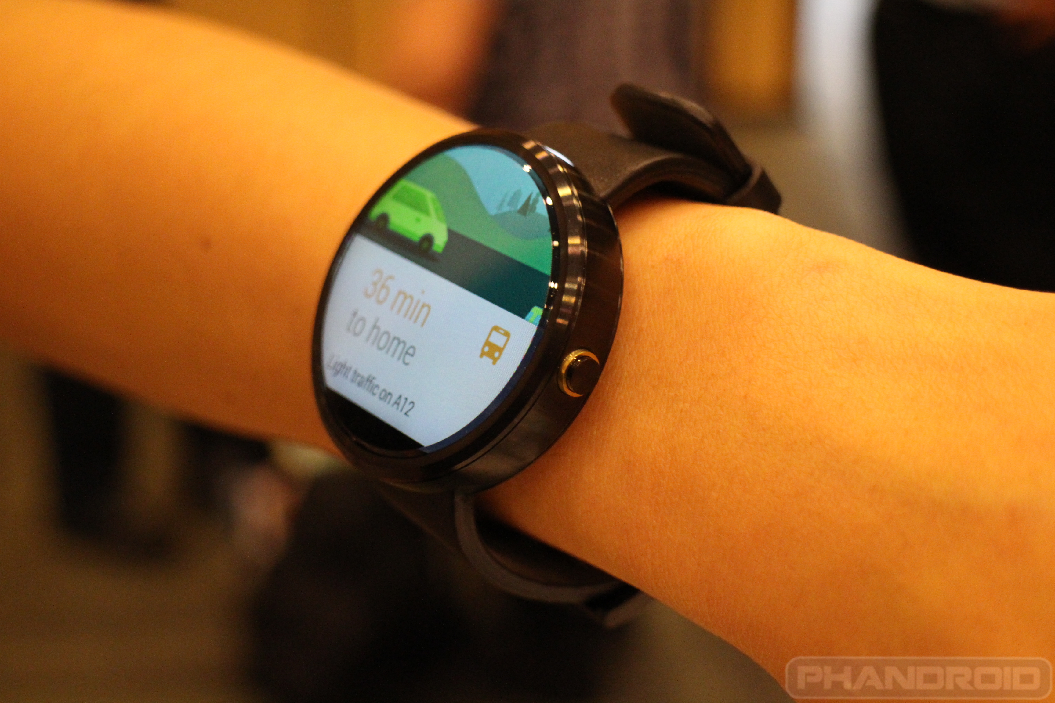 Moto 360 smartwatch handson video and pictures