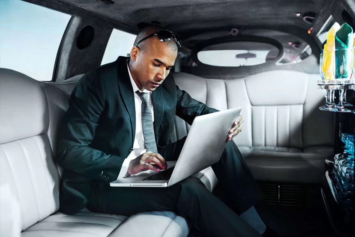 Milwaukee to California Limo Rental Pharaoh's Transportation