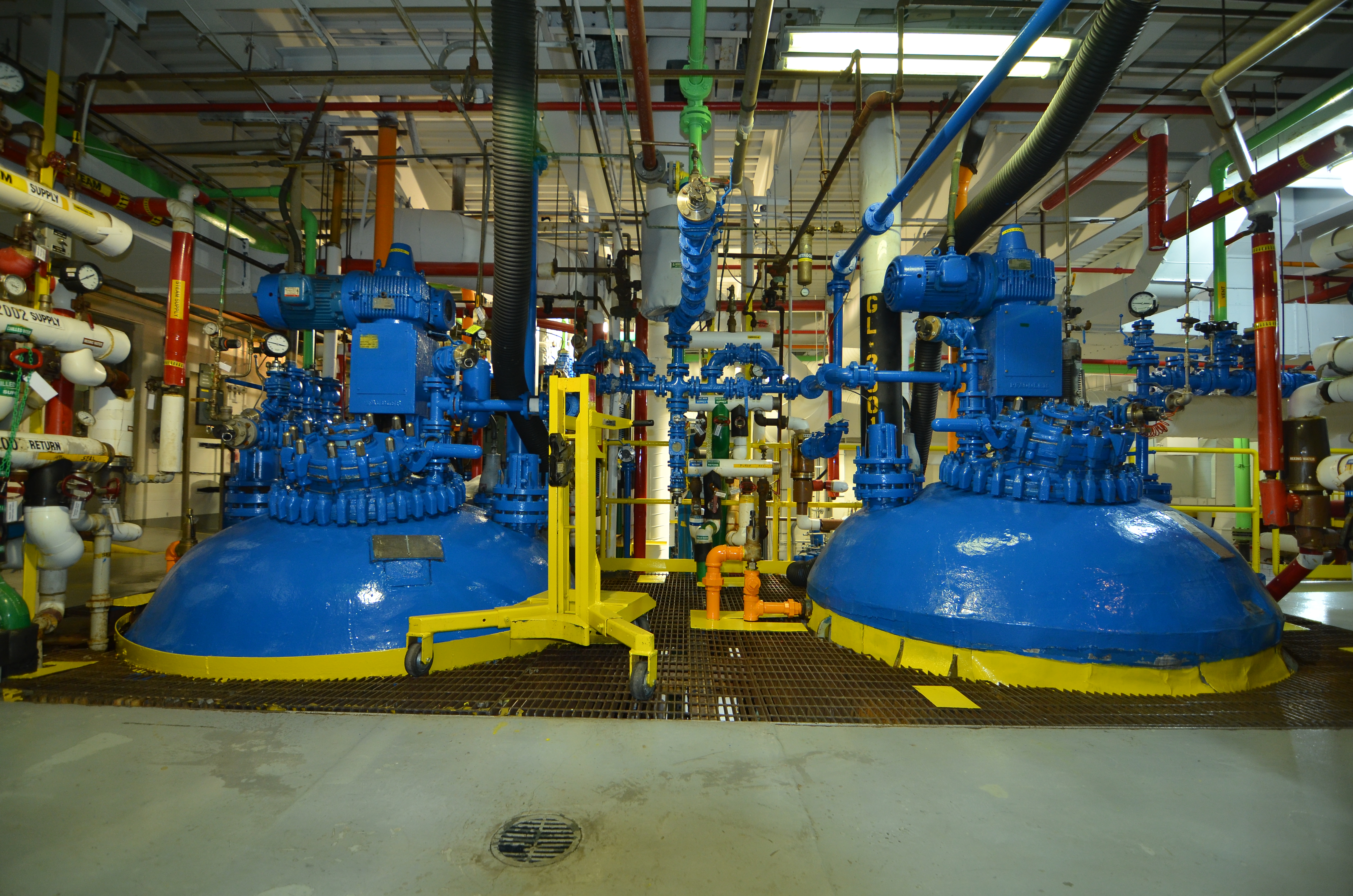 Considerations When Selecting a CMO for GMP Manufacturing