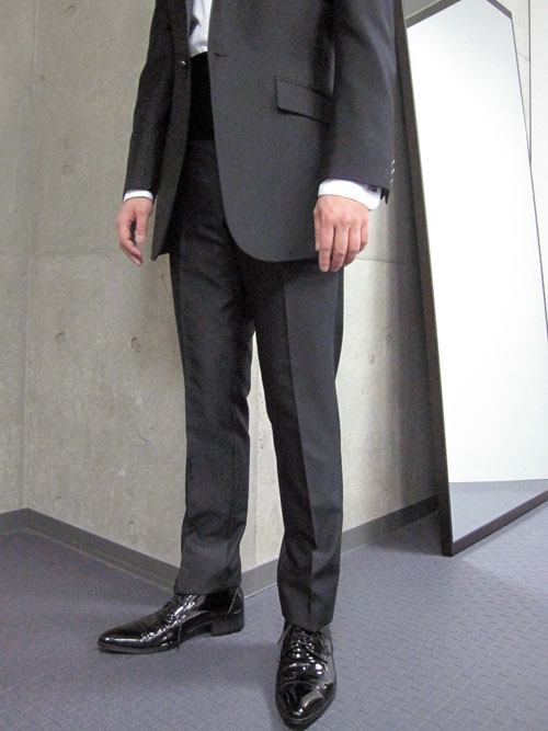 タキシードのここが違う、タキシードレンタル フェイズアオヤマ