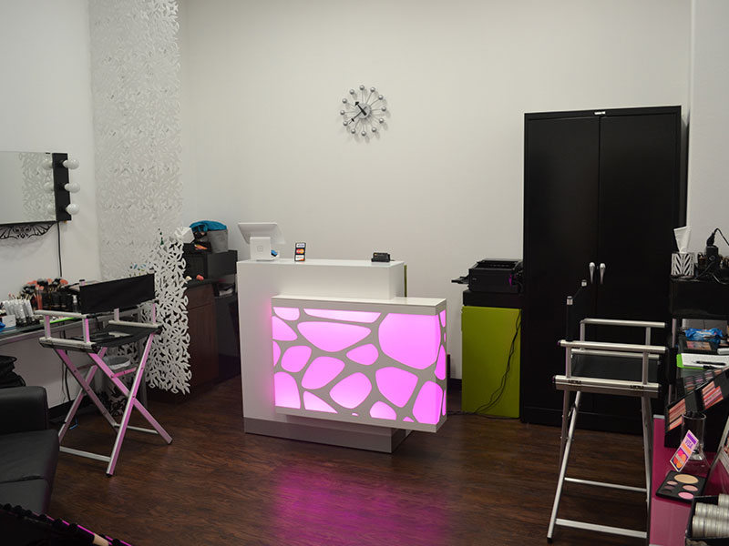 Phenix Salon Suites Willowbend » ABOUT