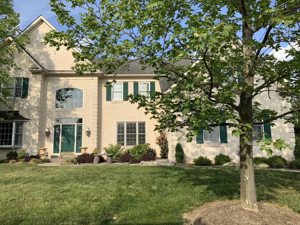 New Siding, Windows Refresh Harleysville Home