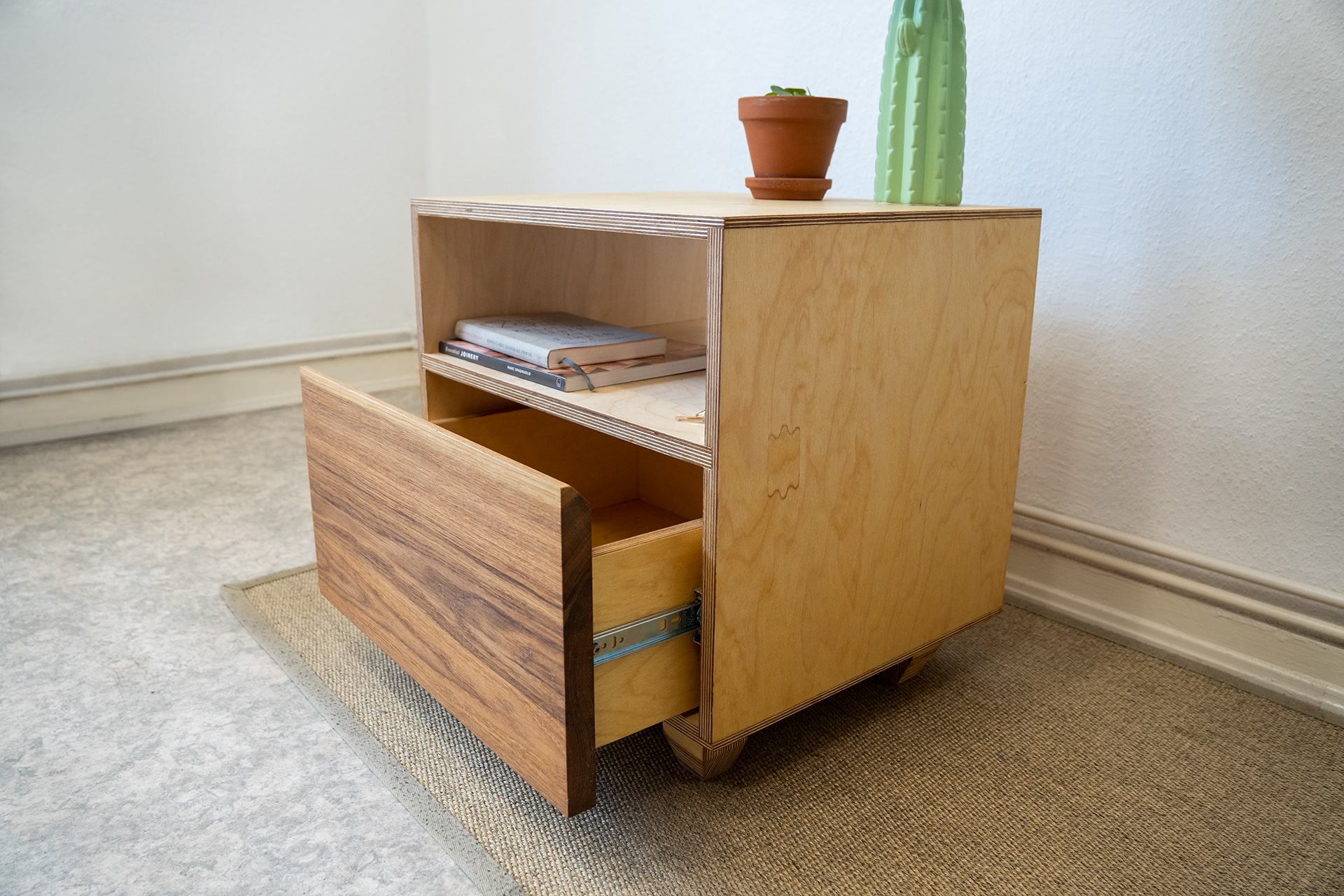 Modern Nightstand made out of Plywood and Oak MrPhilipBecker