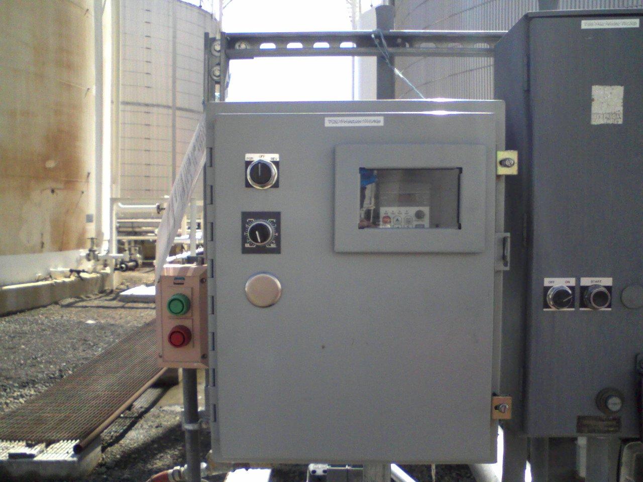 Work at Tank Farm 2