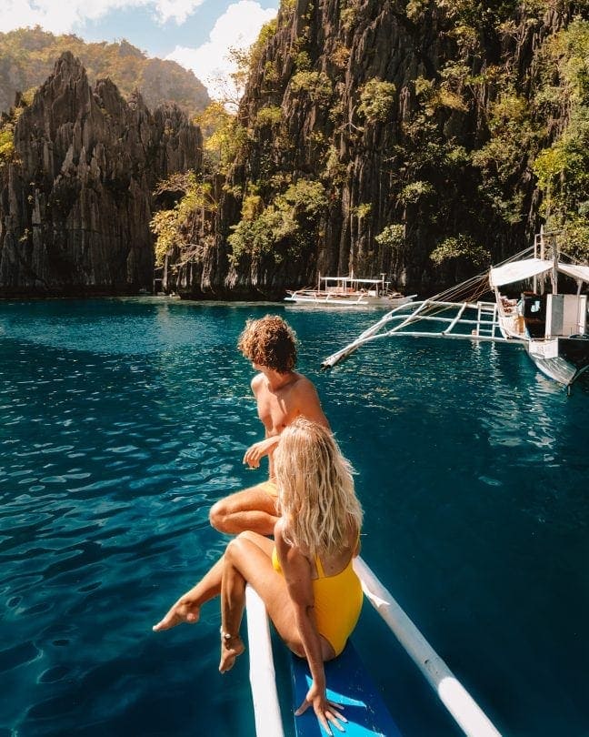 Coron Palawan Snorkeling and Island Hopping Tour