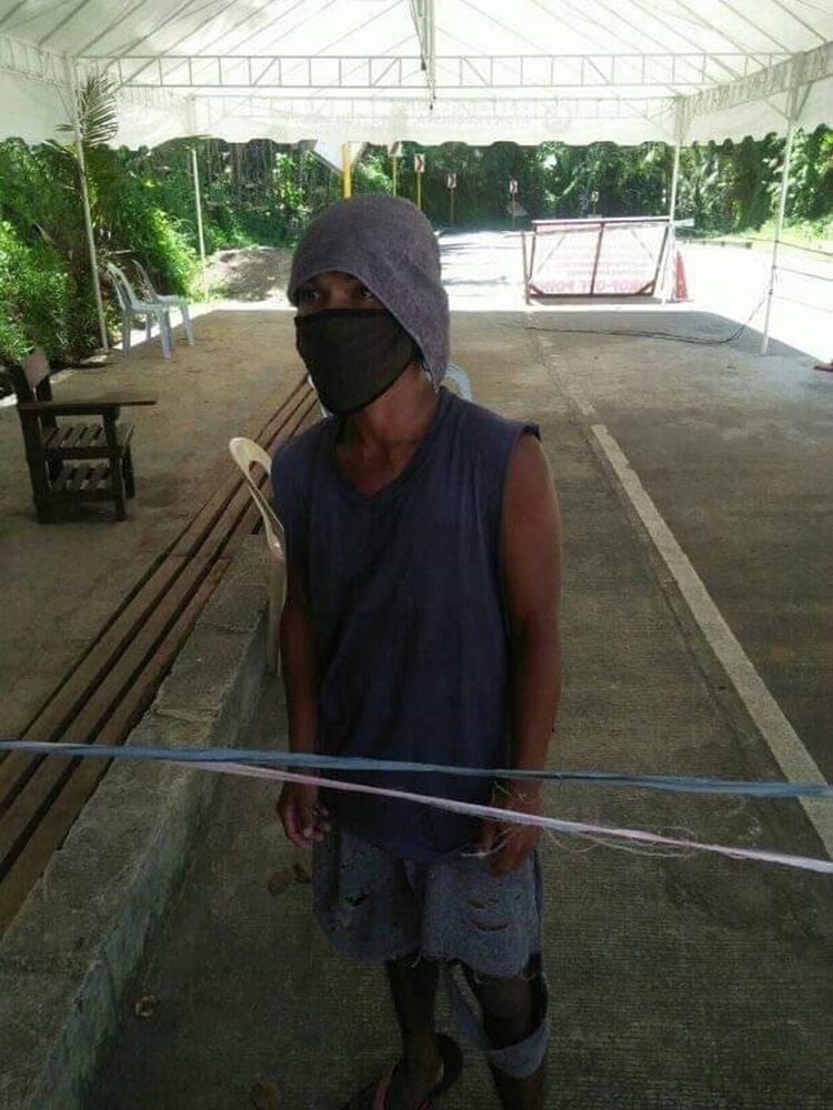 Laidoff Construction Worker Walks 900 Km for Over a Month To Go Home