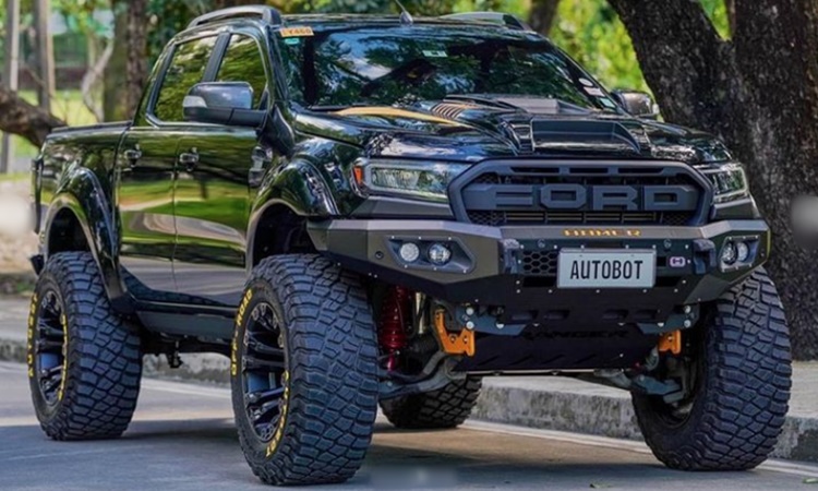 Modified Ford Ranger Truck: Jak Roberto Shows Off His Dream Car