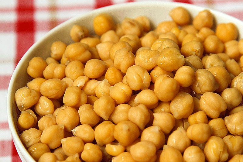 simmer chickpeas