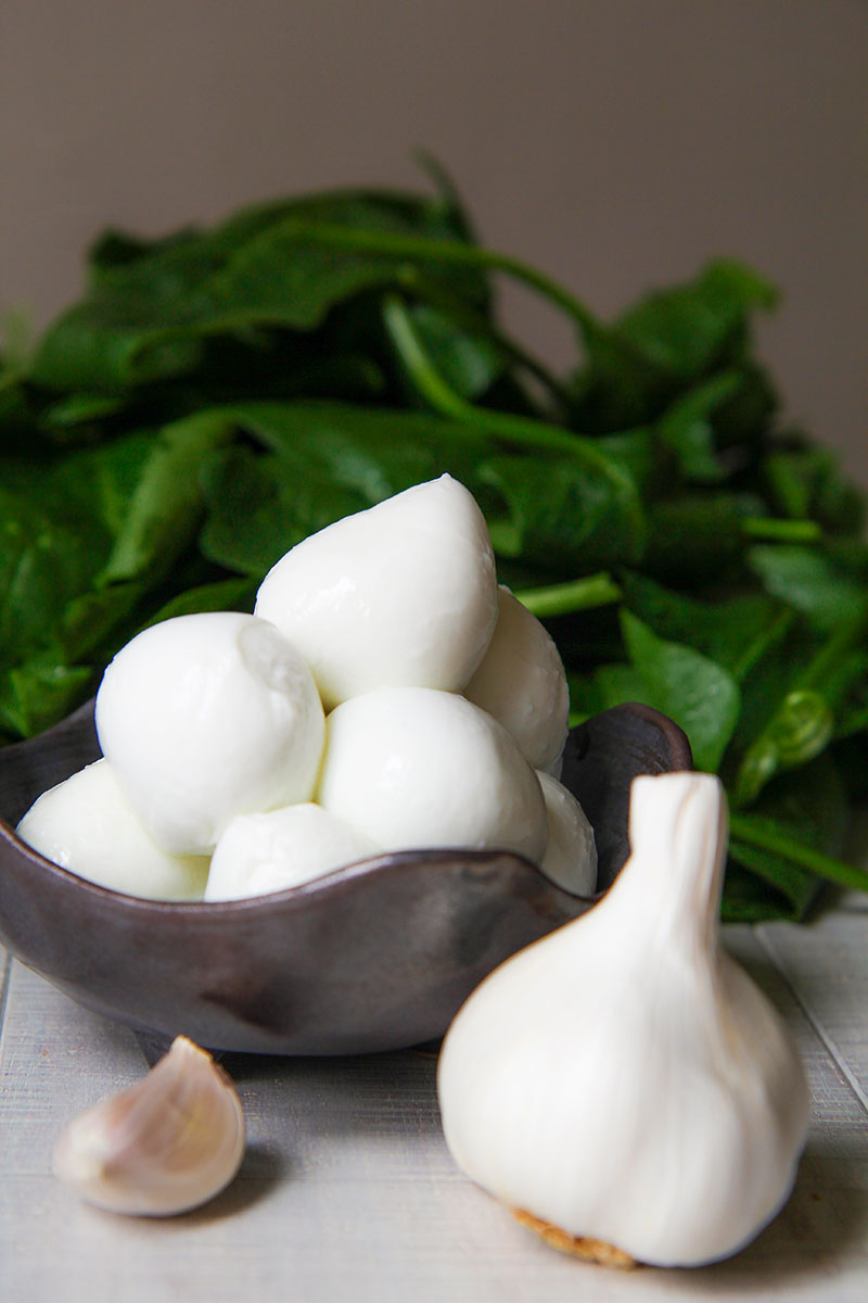 SAUTEED SPINACH AND MOZZARELLA RECIPE