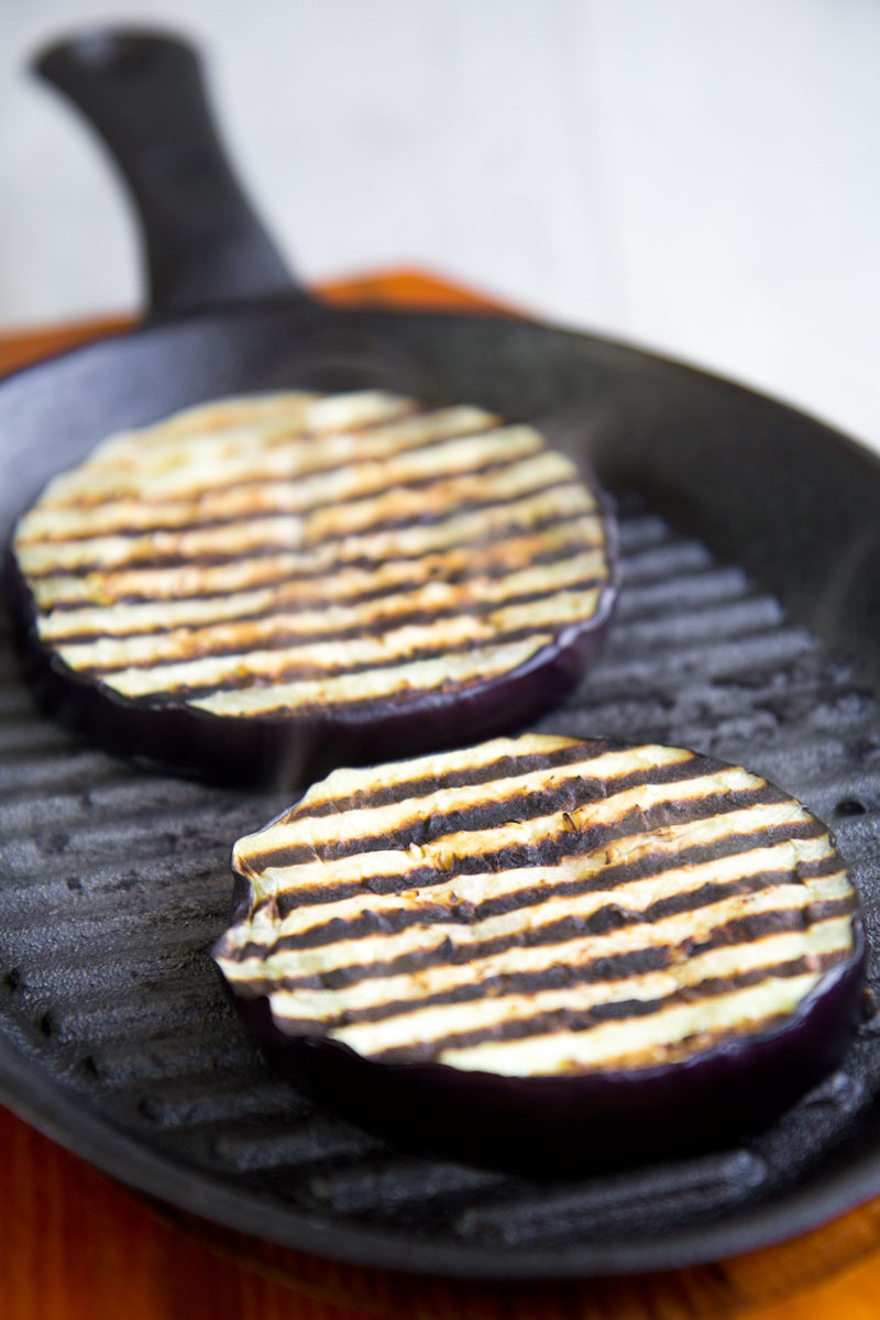 GRILLED EGGPLANTS MARINATED WITH SALMORIGLIO (lemon and oil sauce)