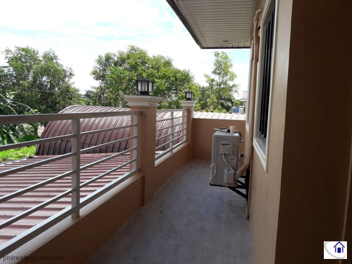 6Bedroom House for sale in Santa Rosa City, Laguna Phil Realty