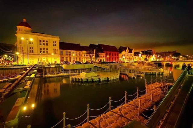 Jembatan Budaya, Ikon Baru Wisata Kali Besar di Jakarta Barat