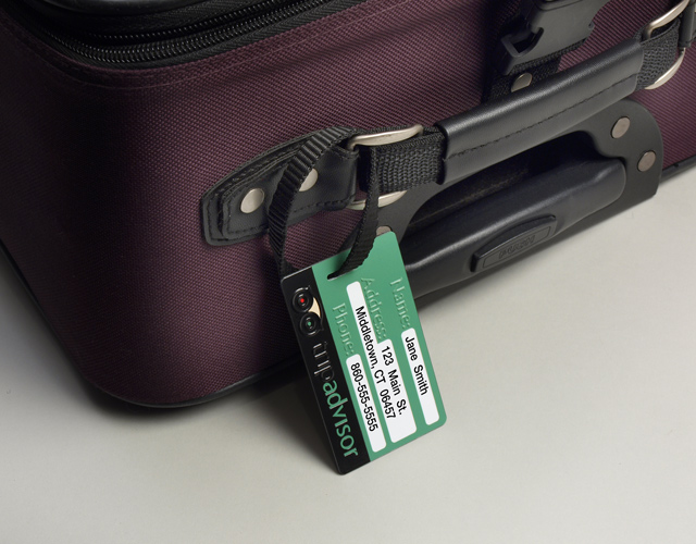 Hal yang Boleh dan Tidak Boleh Dicantumkan pada Tag Bagasi