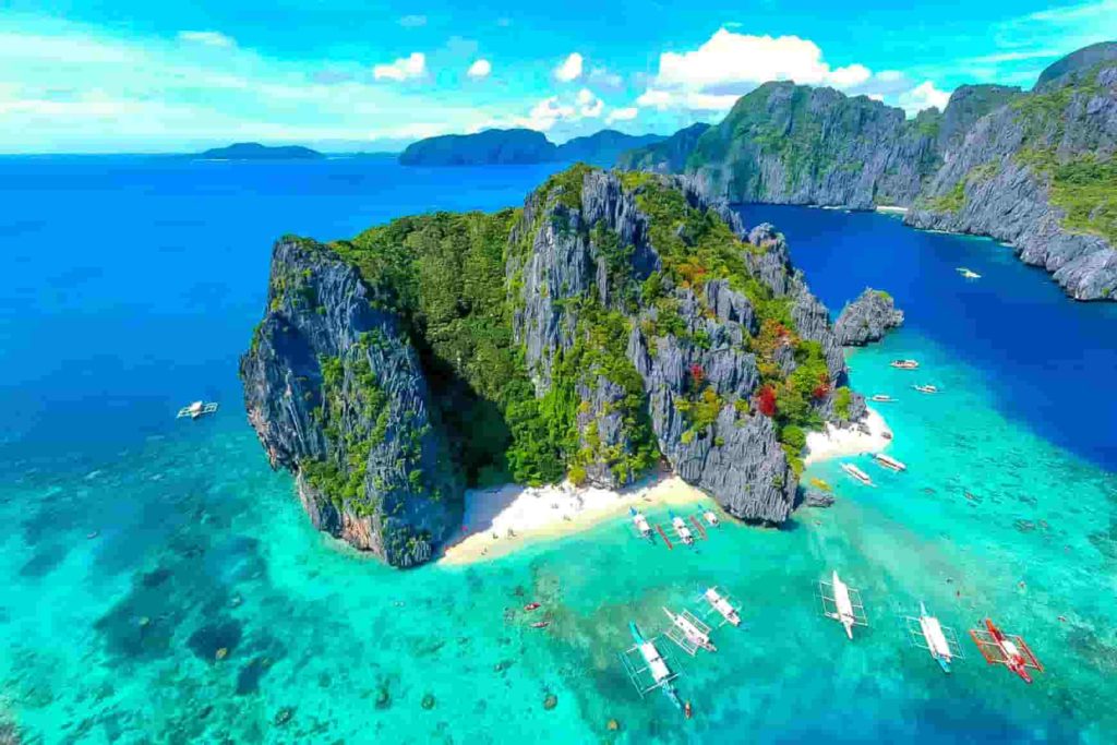 Pulau Palawan, Surga Tempat Tinggal Suku Batak di Filipina