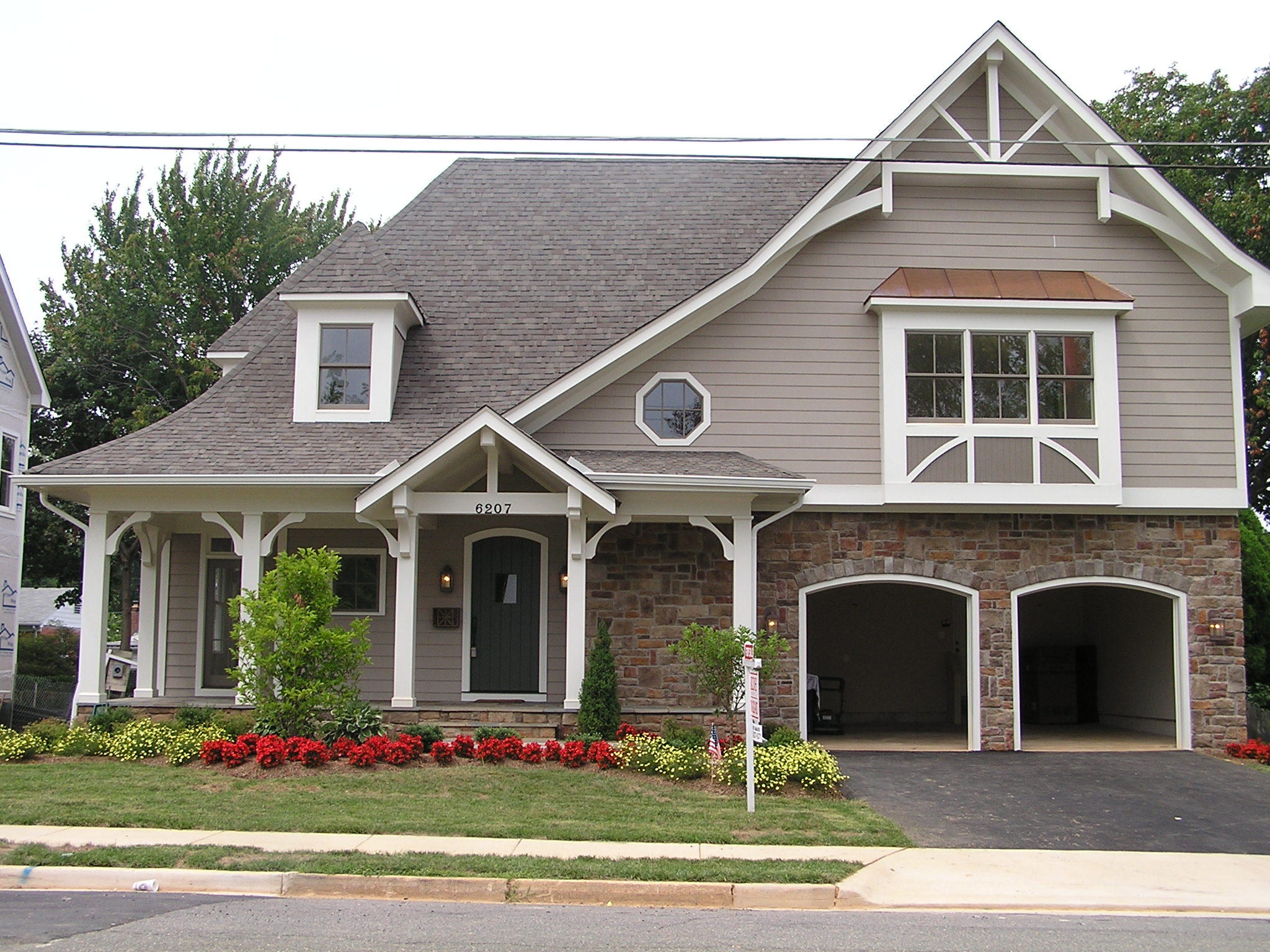 30th Street, Arlington Phoenix Builders Inc